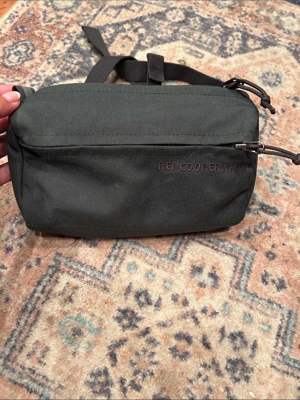 REI COOPERATIVE Green Men's Travel Dopp Kit - Picture 3 of 12